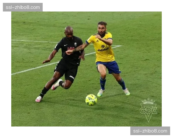 加的斯中场阿莱霍专访：谈在保级压力下执行转换战术的心理挑战